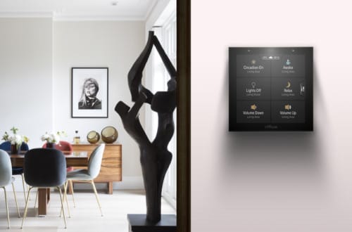 Rithum switch controlling zuma array